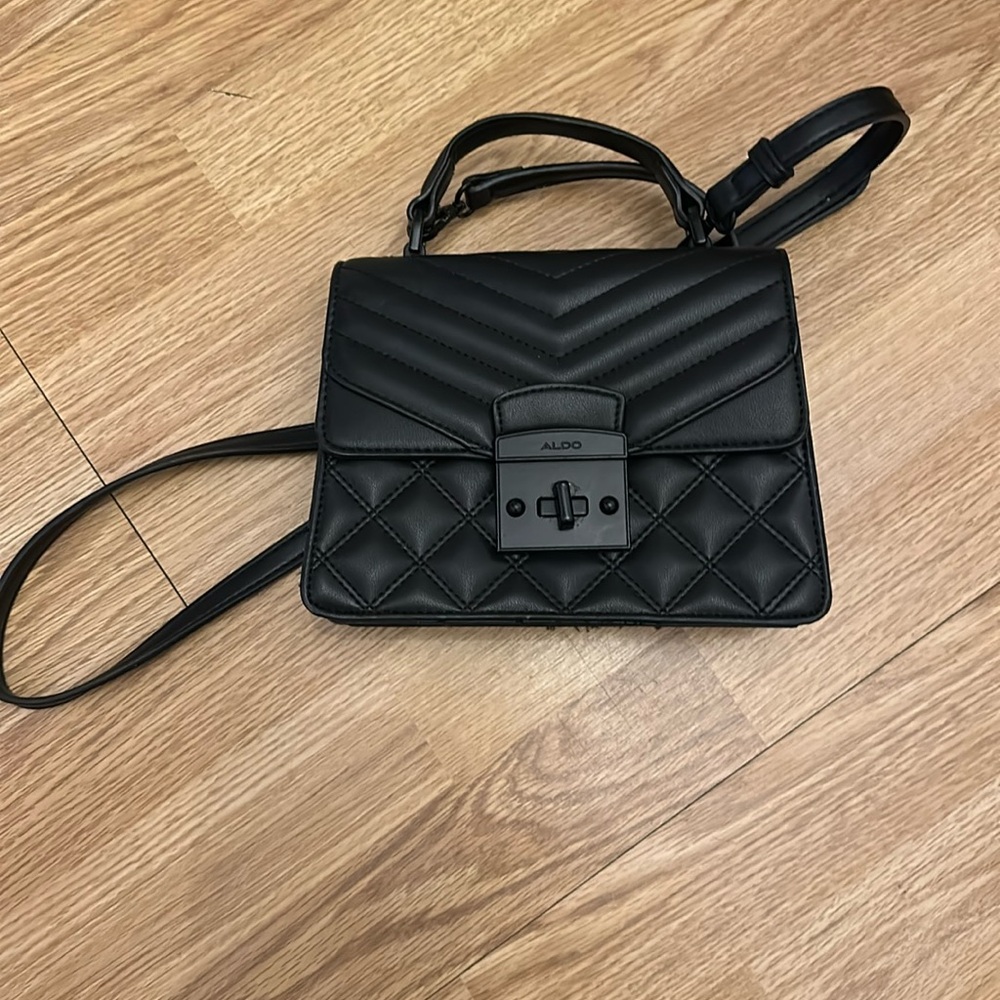 Black Aldo purse